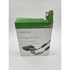 Insignia Charge and Play Kit for Xbox 360 Rechargeable Battery USB Cable
